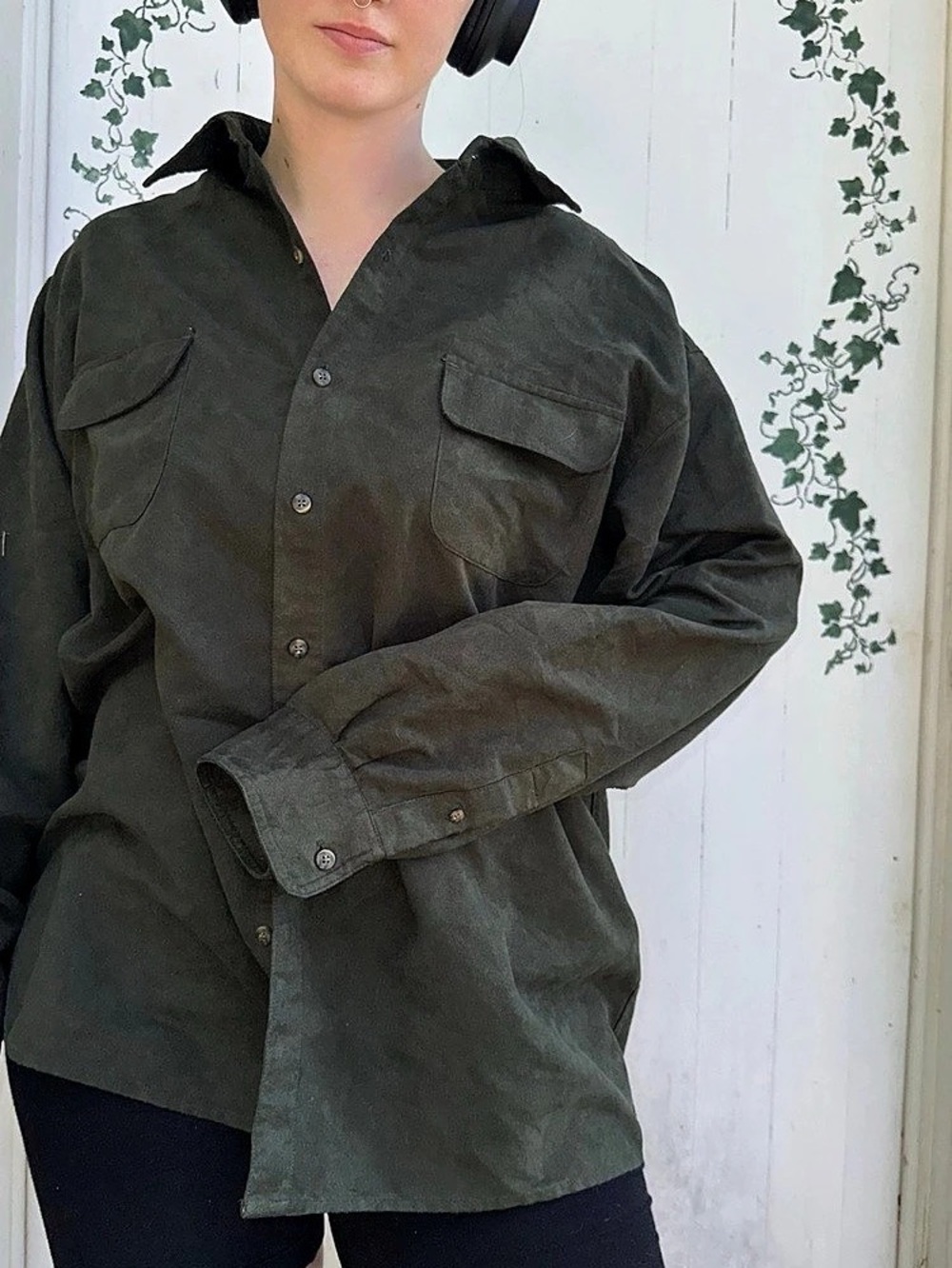 Y2K Vintage Suede Oversized George Button Down Shirt in Deep Olive Green
